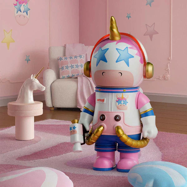 MEGA SPACE MOLLY 100% × emoj Series